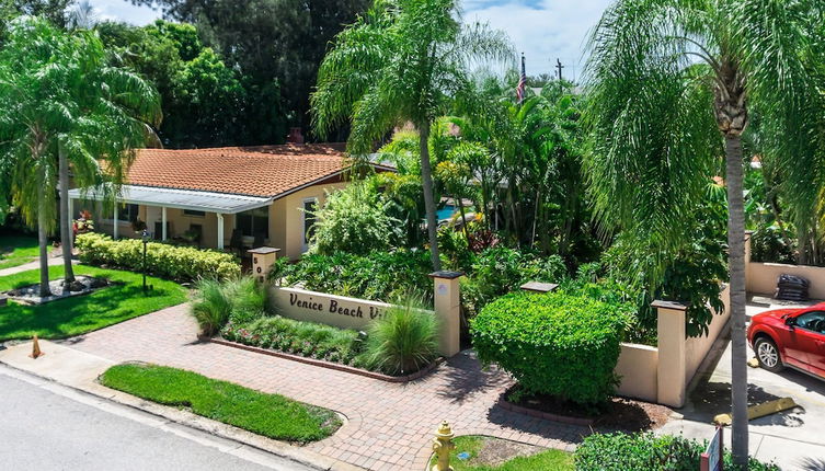 Photo 1 - Tropical Villas of Venice Beach