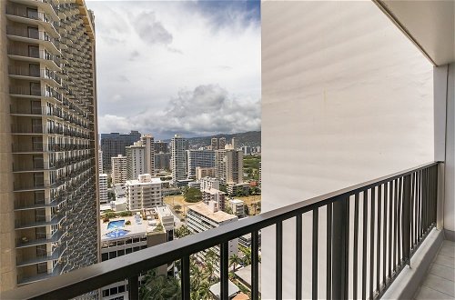 Photo 26 - High Rise Ocean View Waikiki Condo, FREE Parking & Wi-Fi by Koko Resort Vacation Rentals