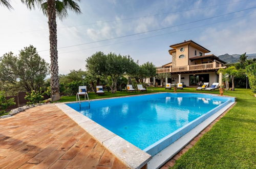 Photo 2 - Giardini-naxos Beautiful Villa With Pool