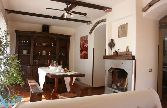 Wonderful Private Villa With Wifi, Private Pool, TV, Terrace, Pets Allowed, Parking, Close to Arezzo - Photo 10