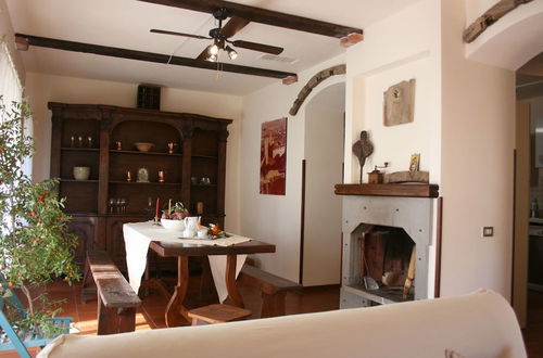 Foto 10 - Wonderful Private Villa With Wifi, Private Pool, TV, Terrace, Pets Allowed, Parking, Close to Arezzo