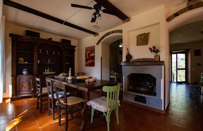 Wonderful Private Villa With Wifi, Private Pool, TV, Terrace, Pets Allowed, Parking, Close to Arezzo - Photo 27