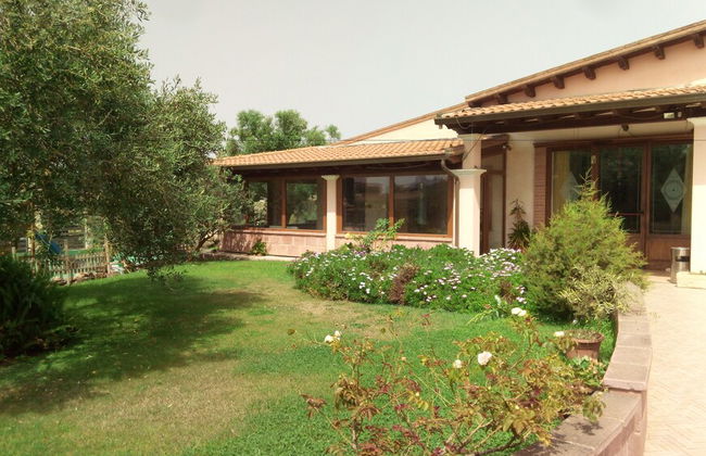 Agriturismo Is Scalas - Photo 22