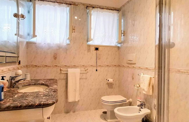 Two Bedrooms Vacation Rental in Minori Center - Photo 12