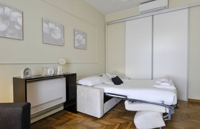At Home Heart of Milan - Design Duomo Apartment - Foto 9
