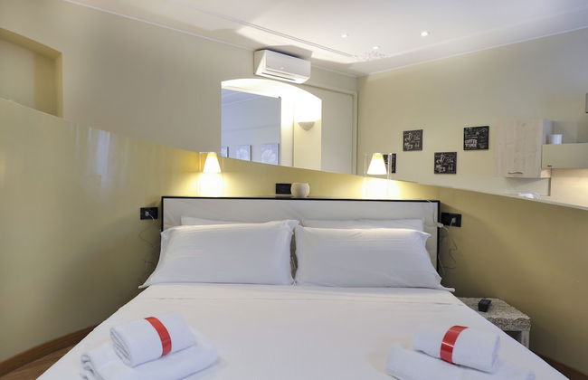 At Home Heart of Milan - Design Duomo Apartment - Foto 3