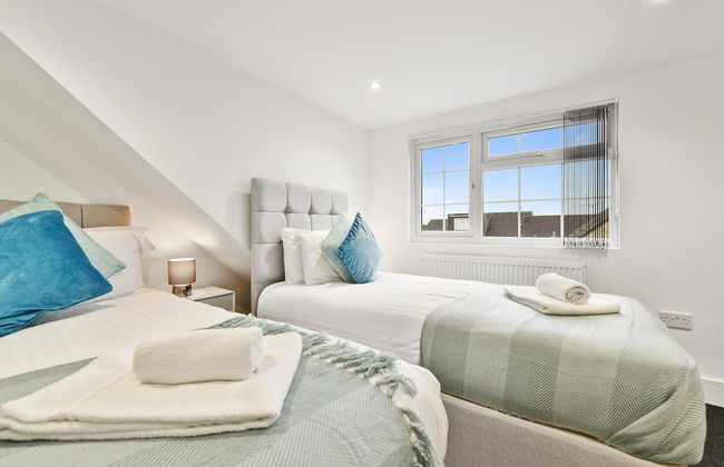Rochfords Serviced House with 5 Bedrooms - Foto 1