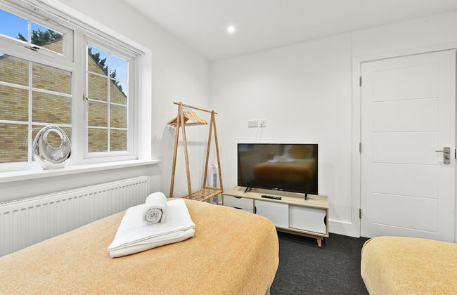 Rochfords Serviced House with 5 Bedrooms - Foto 14