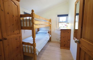 Foto 2 - Merlins Cabin - 2 Bed - Blaen Cedi Farm