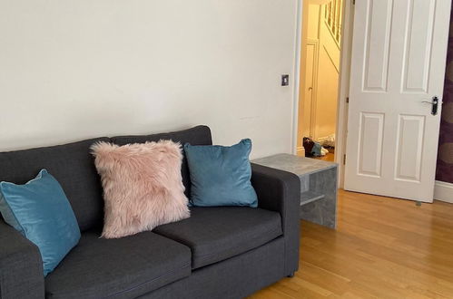 Photo 18 - Monthly, Short, Stays 2-bed Apartment in Reading