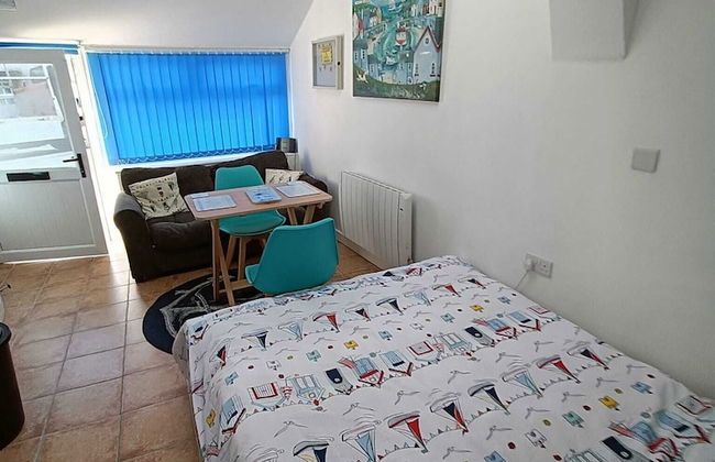Charming 1-bed Cottage in Mullion - Foto 2