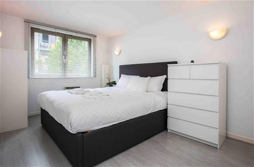 Foto 2 - Cosy & Comfortable 2 Bedroom in Hackney Shoreditch