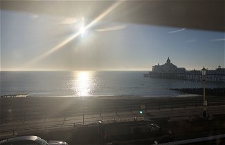 Photo 1 - Beautiful 2 Bed Balcony Apart Seafront Eastbourne