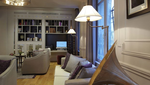 Lobby-Lounge