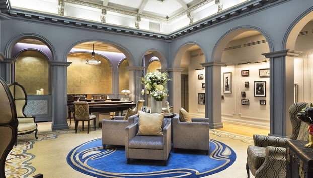 Lobby-Lounge