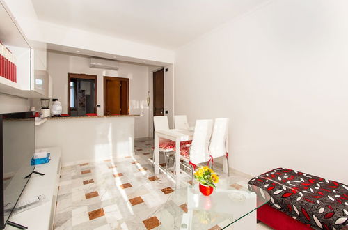 Photo 11 - Lingotto Bright Apartment