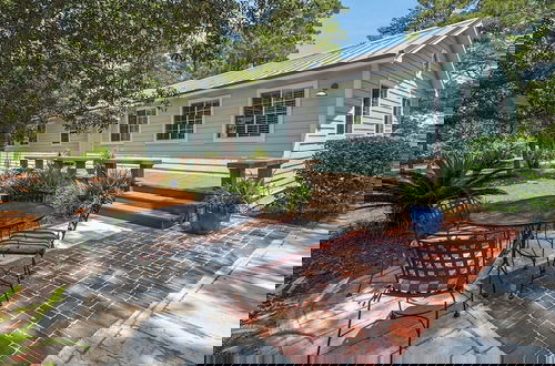 Foto 44 - 5 Minutes to the Beach; Old Florida Charm + Modern Upgrades
