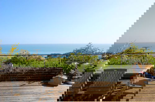 Photo 20 - Bluff by Avantstay Gorgeous Malibu Getaway w/ Hot Tub & Spectacular Ocean Views
