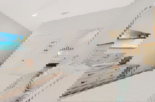 Foto 17 - Lulu's Beach House