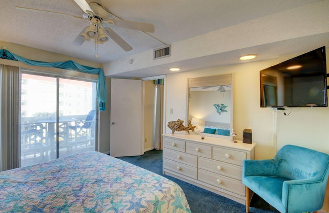 443 El Matador 2 Bedroom Condo by RedAwning - Photo 3