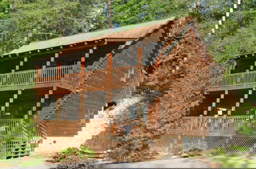 Photo 21 - Er202 - Now And Forever Great Location! - Close To Town! 4 Bedroom Cabin by RedAwning