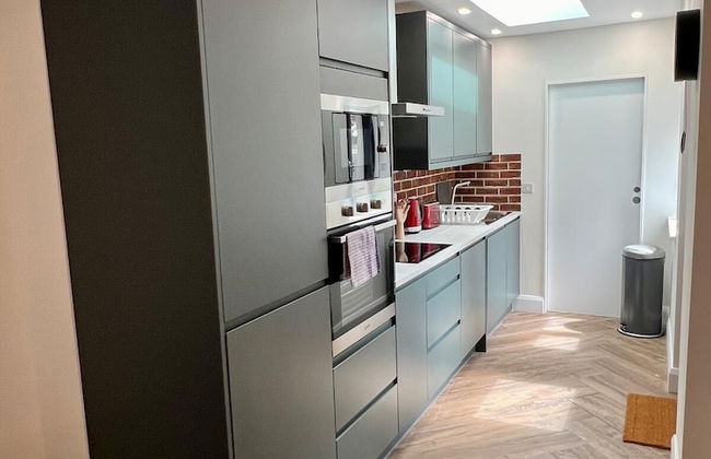 IFSC Townhouse Apartments - Photo 30