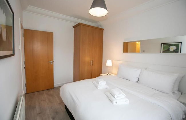 IFSC Townhouse Apartments - Photo 11
