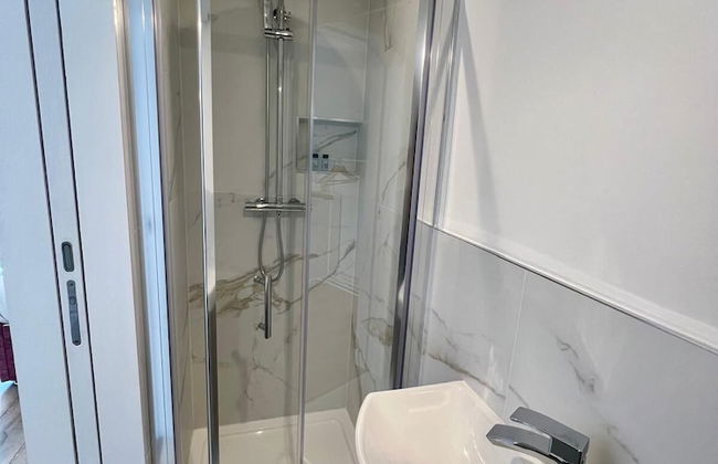 IFSC Townhouse Apartments - Photo 67