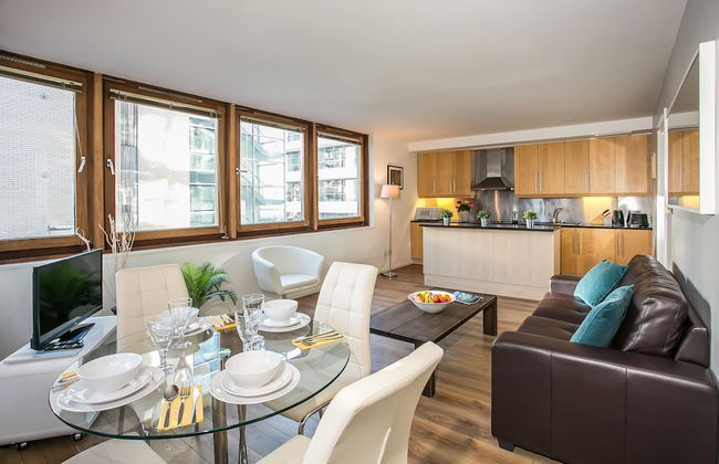 IFSC Townhouse Apartments - Photo 1