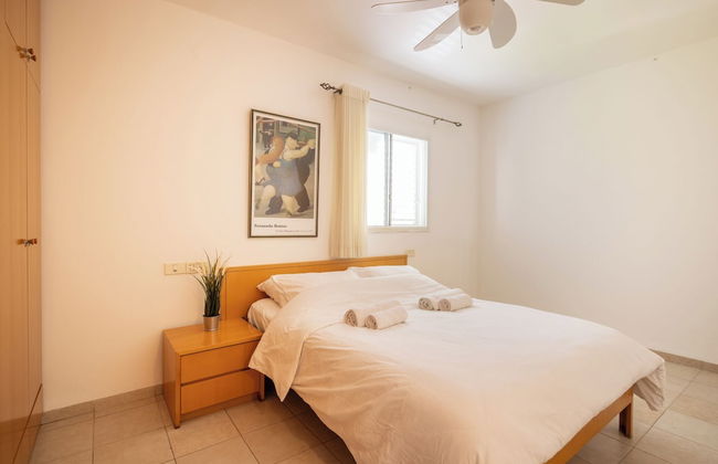 Homey Kiryat Haim Apt by Sea N Rent - Foto 4