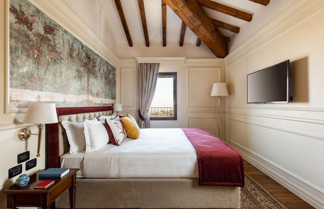 Villa Colombara Part of Palazzo di Varignana - Photo 15