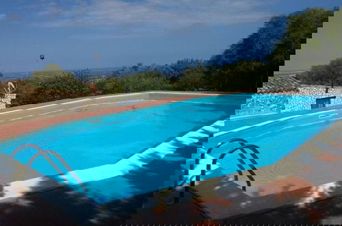 Photo 15 - Casale Cugni With Swimming Pool for Exclusive use - air Conditioned - Wi-fi