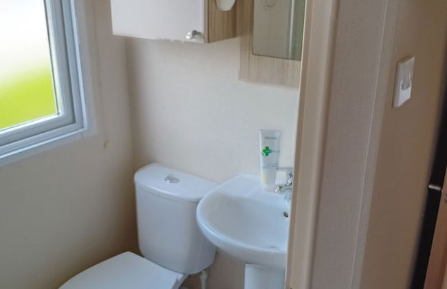 Superb Position 2 Bedroom Caravan Newquay Wales - Foto 8