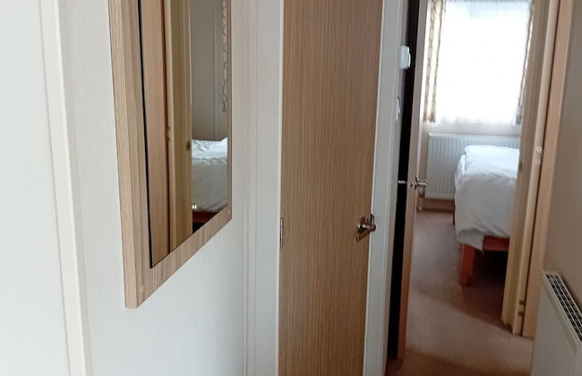 Superb Position 2 Bedroom Caravan Newquay Wales - Foto 3