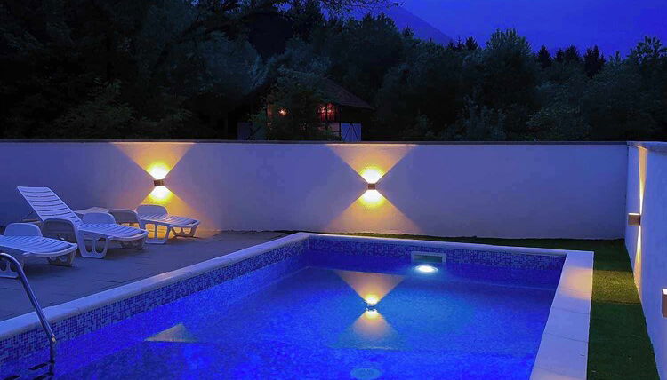 Foto 1 - Villa Sara Vučjak