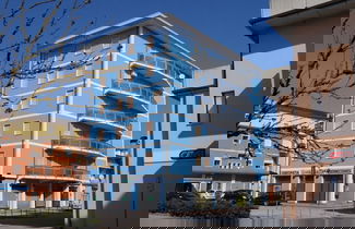 Photo 1 - Bright Flat in a Colourful Building - Beahost