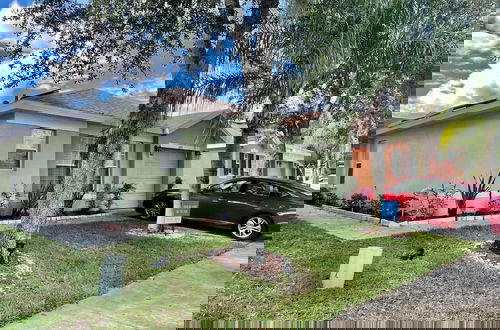 Photo 2 - Grand Family House With Private Pool Near Disney Parks