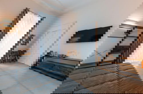Foto 4 - Partenope in Naples With 1 Bedrooms and 1 Bathrooms