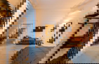 Foto 2 - Partenope in Naples With 1 Bedrooms and 1 Bathrooms