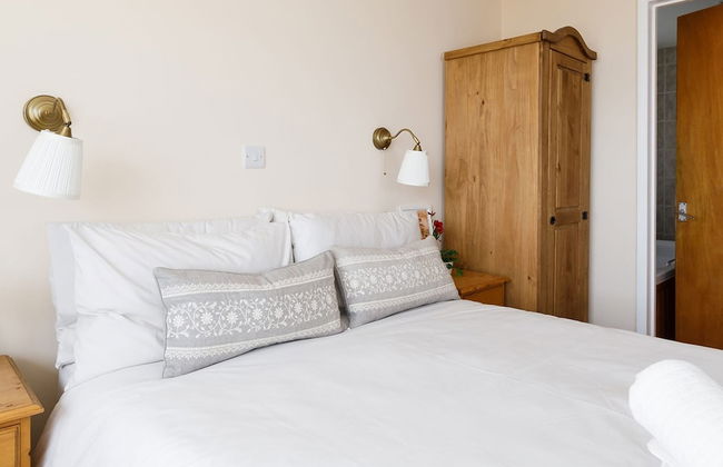 Sunny Seafront Chalet - Sleeps 6 - Foto 25