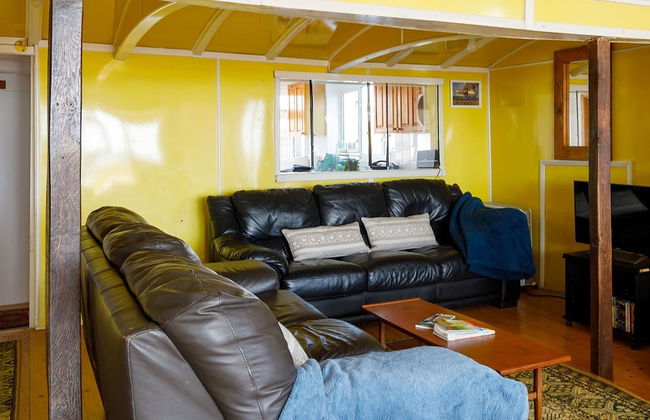 Sunny Seafront Chalet - Sleeps 6 - Foto 10