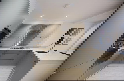 Foto 1 - The Kingswood Place - Modern 2bdr With Terrace