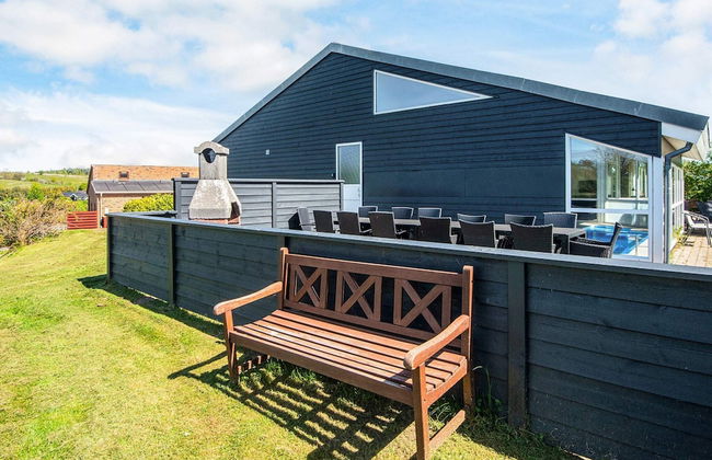 12 Person Holiday Home in Ebeltoft - Foto 80