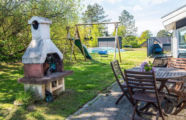 12 Person Holiday Home in Ebeltoft - Foto 80