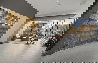 Foto 12 - Placemakr Cathedral Heights