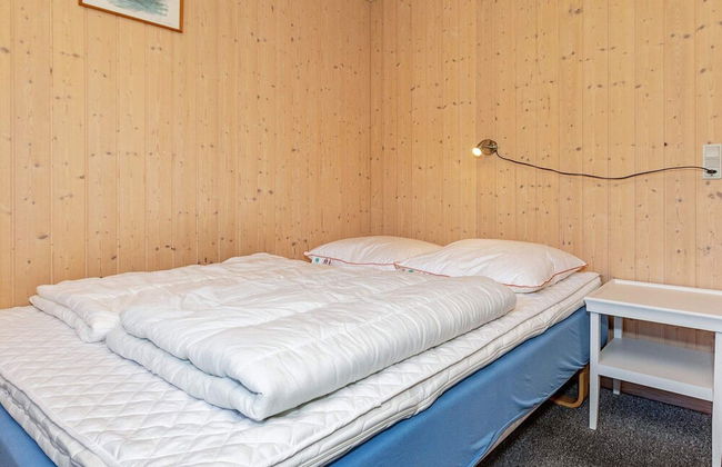 6 Person Holiday Home in Logstor - Foto 3