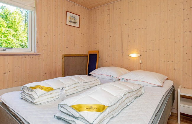 6 Person Holiday Home in Logstor - Foto 4