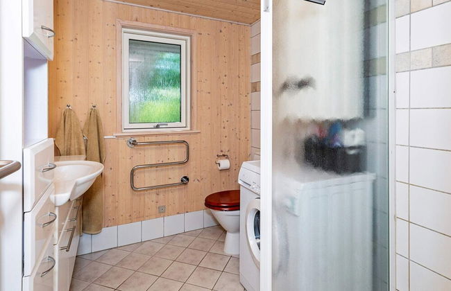 6 Person Holiday Home in Logstor - Foto 11