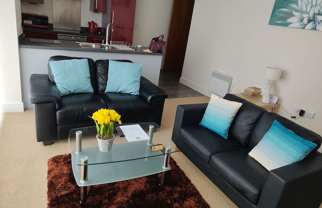 Meridian Tower Apartment - Foto 4