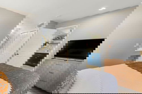 Foto 3 - Modern Urban Oasis in Prime Buckhead Atlanta